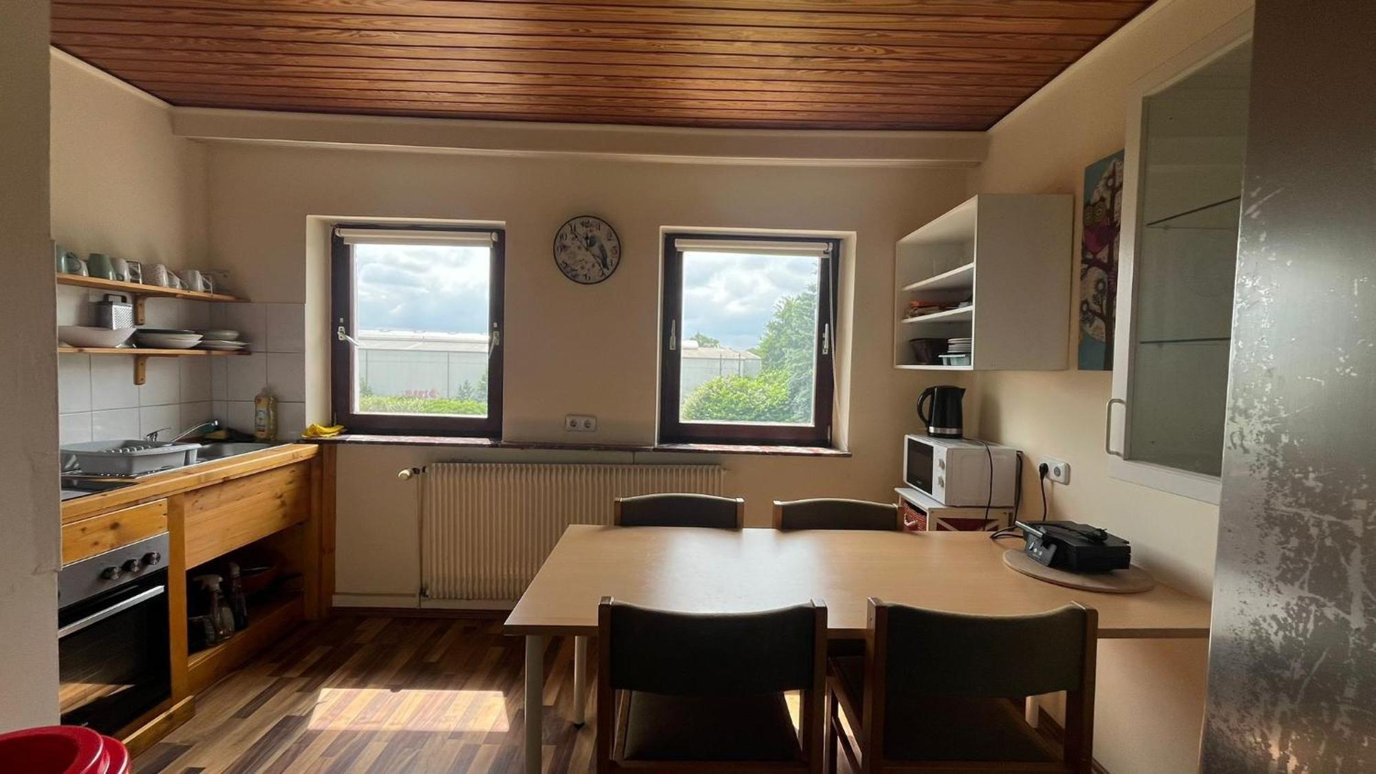 Pension Highway Vinckestrasse Bunde Bagian luar foto